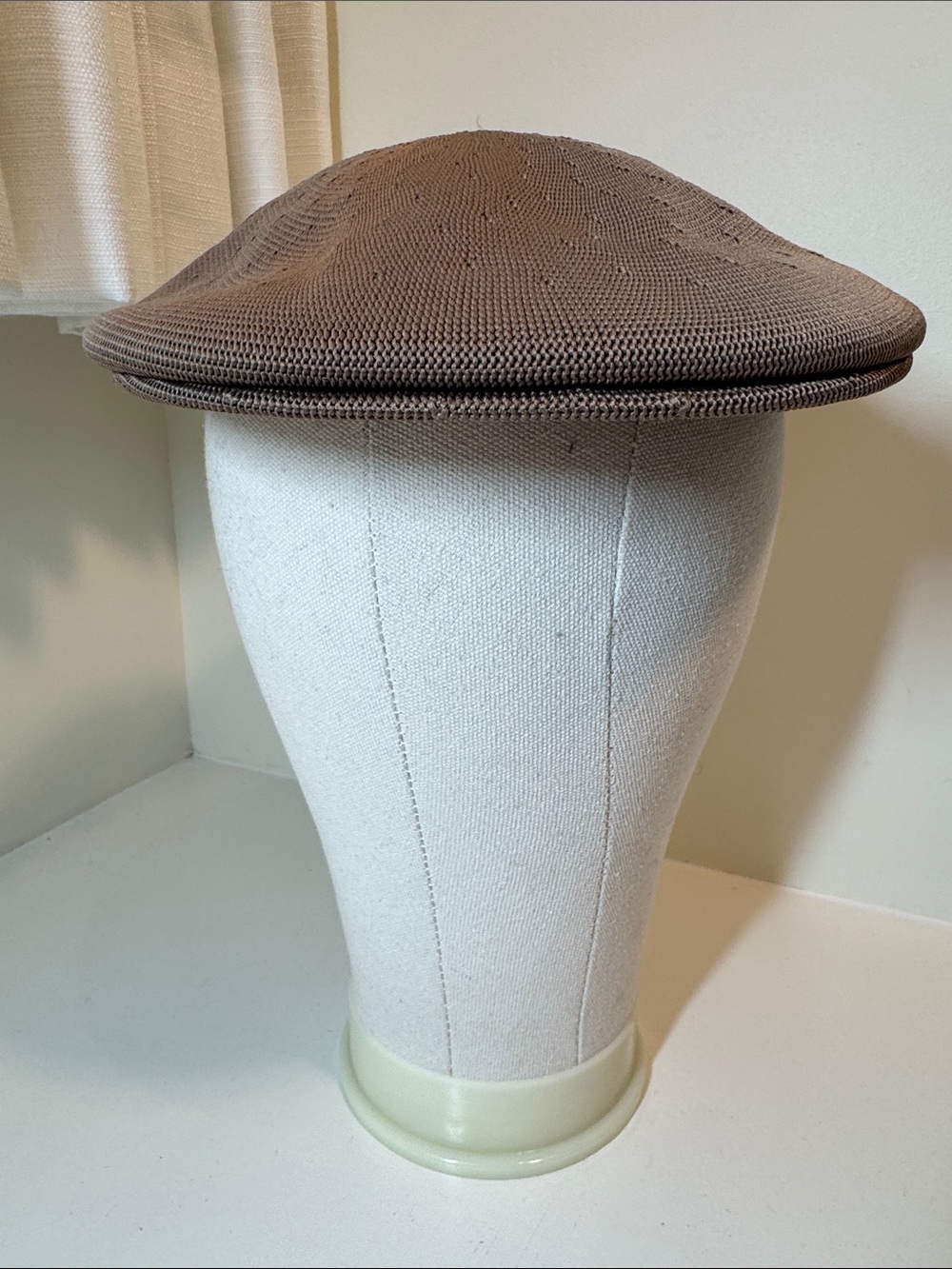 Kangol tan flat cap. L.